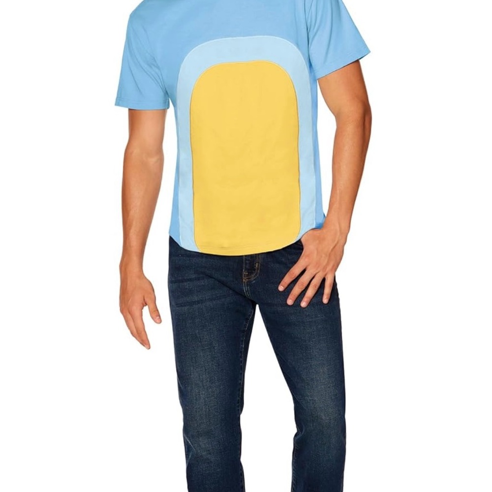 Spirit Men's Blue and Yellow Colorblock Tee